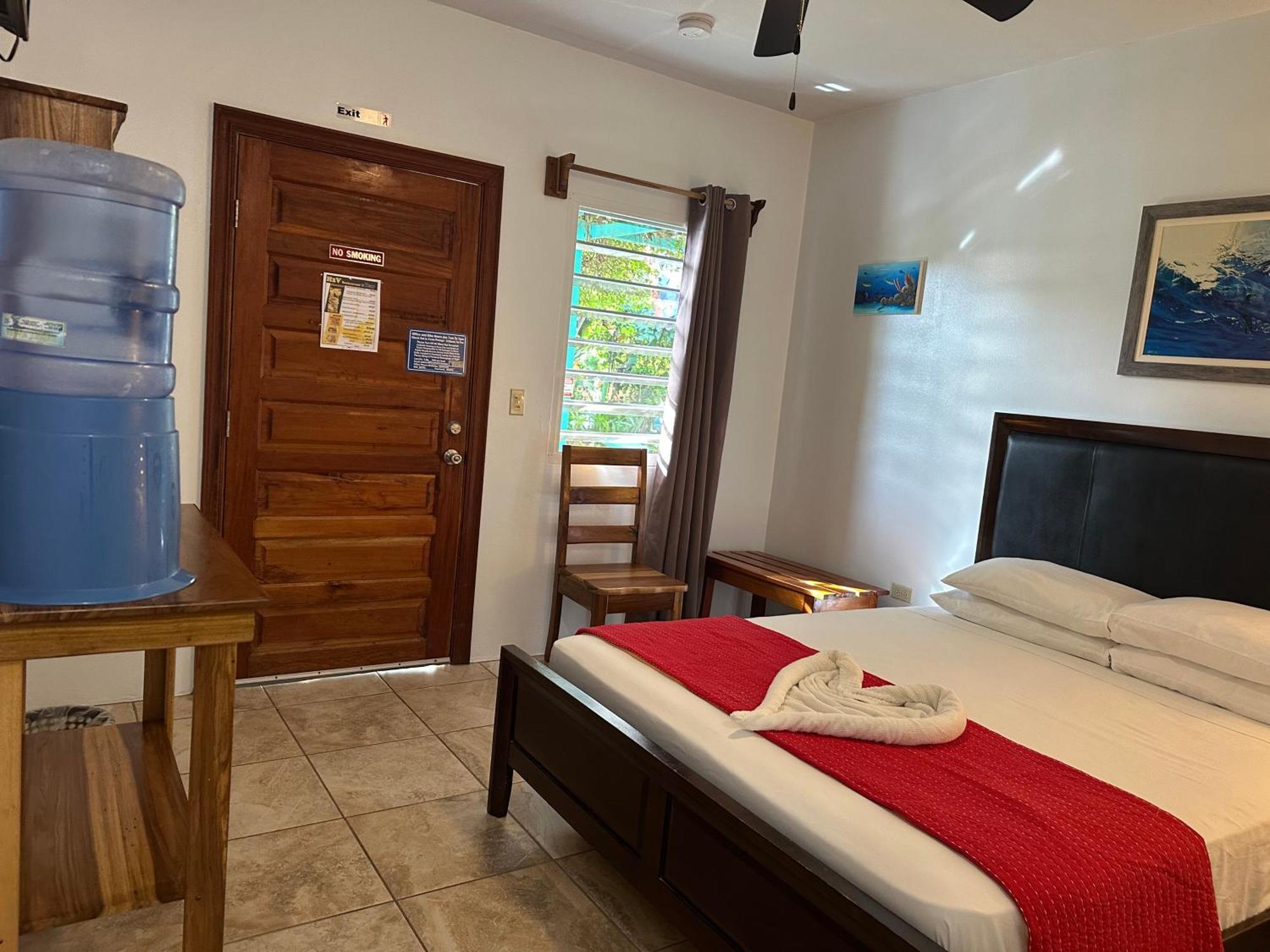 All Seasons Belize Hopkins Esterno foto