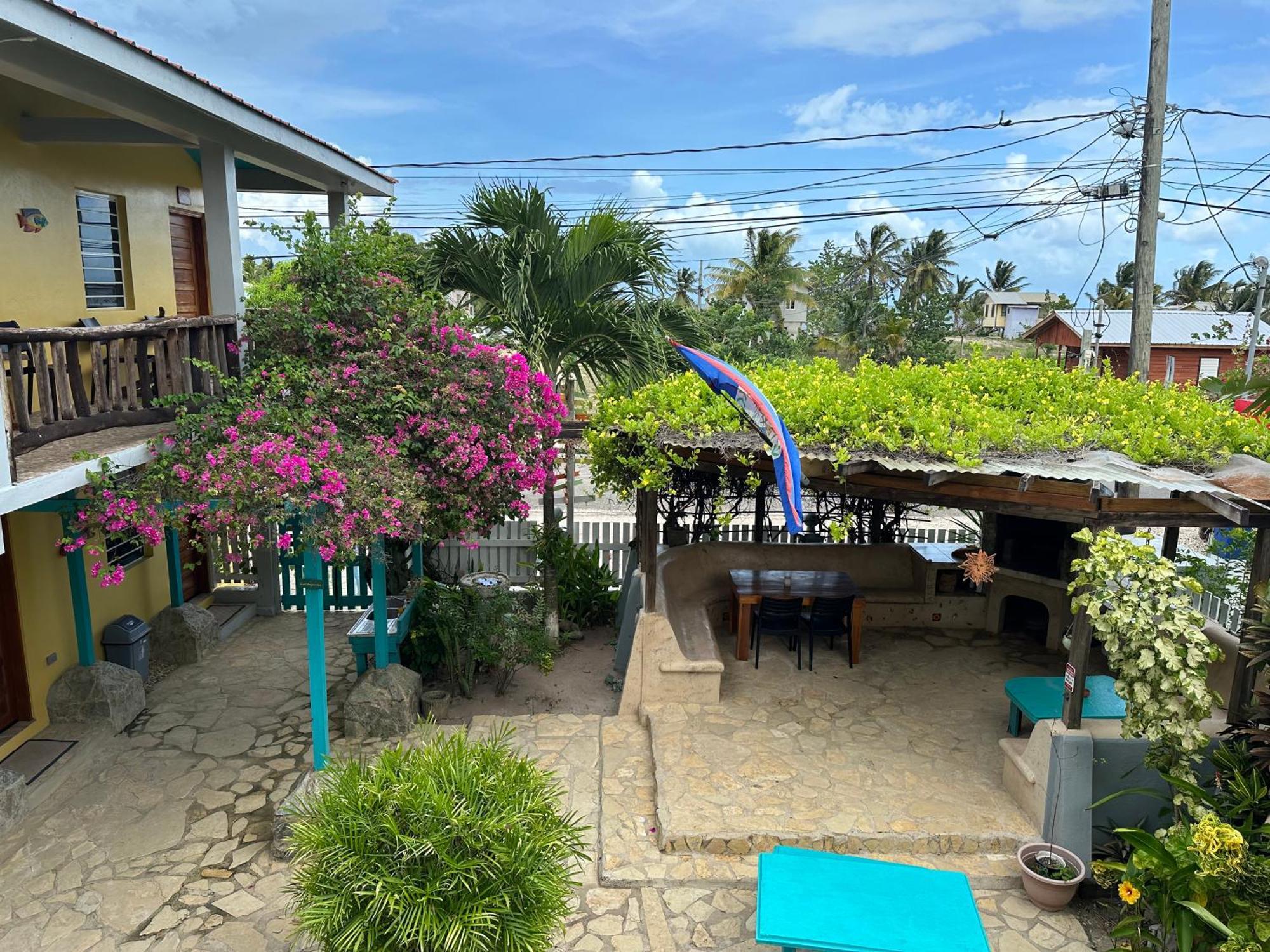 All Seasons Belize Hopkins Esterno foto